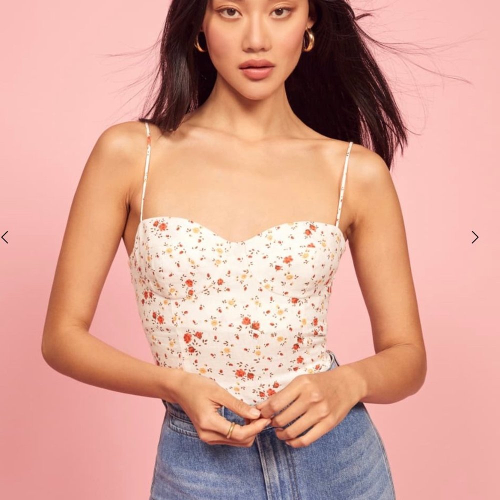 ✨✨Reformation Magnolia Top. Worn once. Excellent condition.✨✨